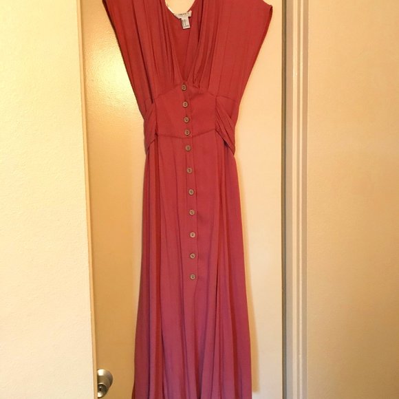 Forever 21 Summer Dress - Picture 1 of 4